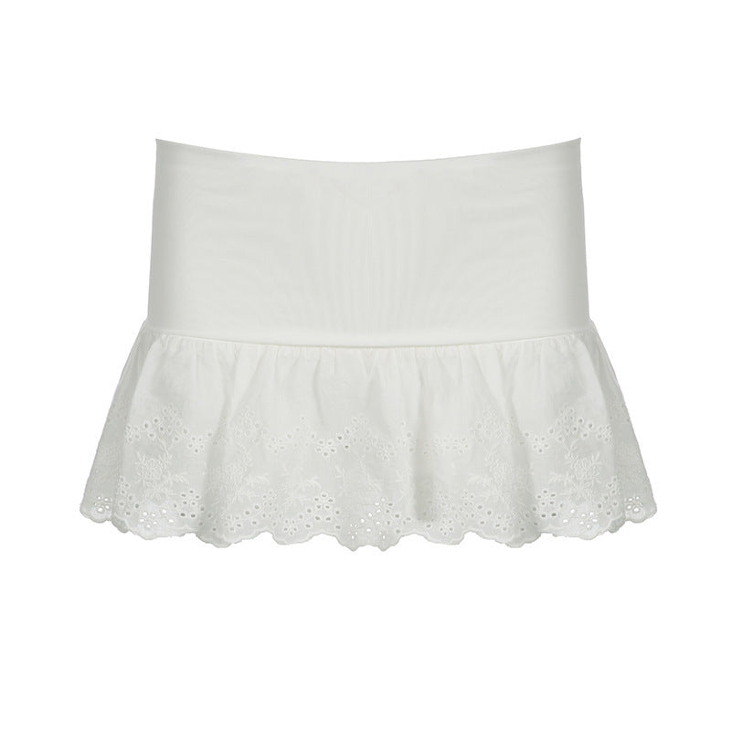 Lace & Layers: The Ultimate Mini Skirt