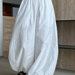 Loose Lantern Pants: Volume and Vogue
