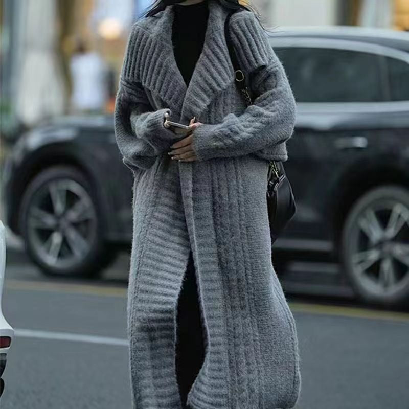 Lapel Thickened Large Sweater Coat - runwayfashionista.com