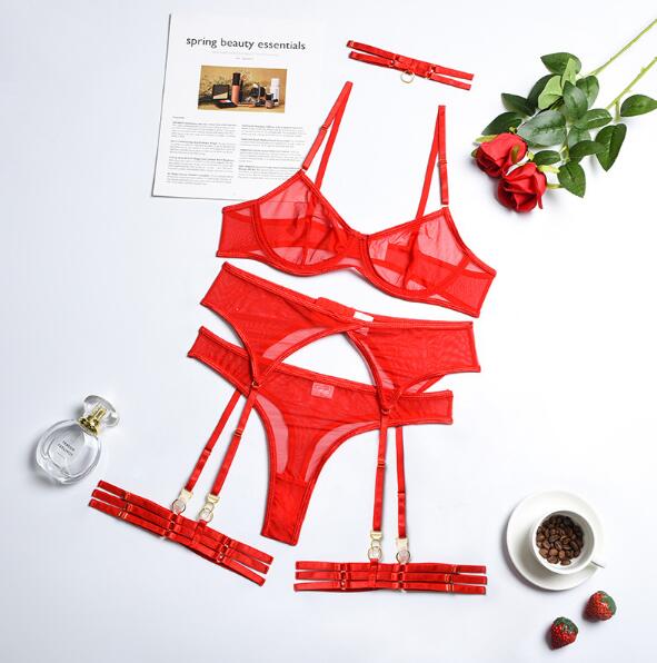 Slim Fit Four-Piece Female Underwear Set - runwayfashionista.com