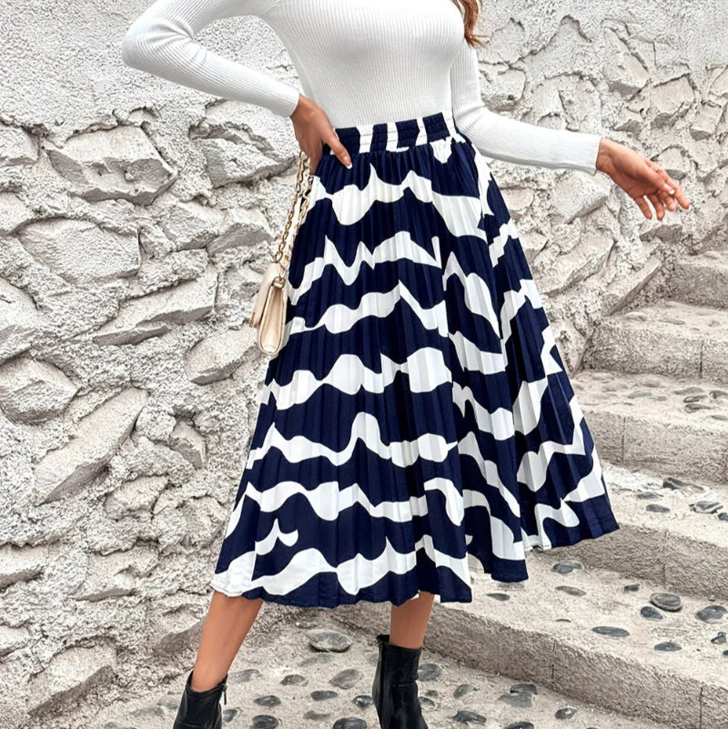 Pleated Printed Elastic Waist Skirt - runwayfashionista.com
