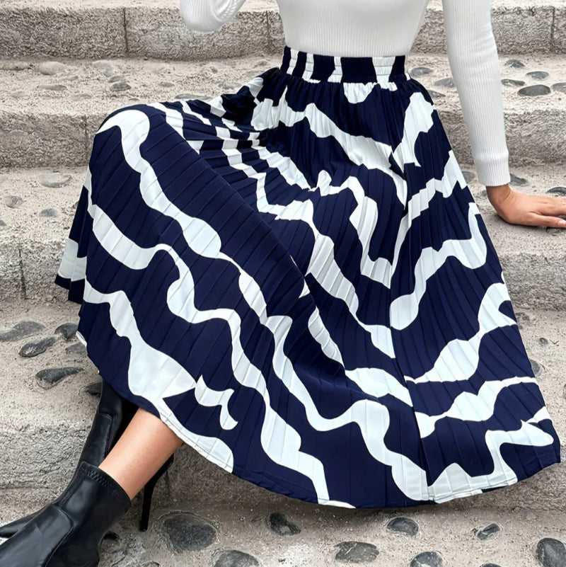 Pleated Printed Elastic Waist Skirt - runwayfashionista.com