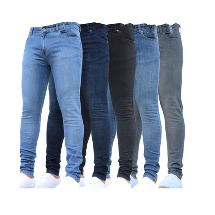 The Modern Silhouette: Men’s Essential Slim-Fit Denim