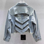 Loose fitting short jacket - runwayfashionista.com