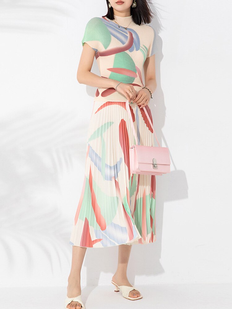 Summer Pleated Two Piece Sets - runwayfashionista.com