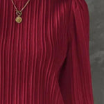 Professional long sleeve top - runwayfashionista.com