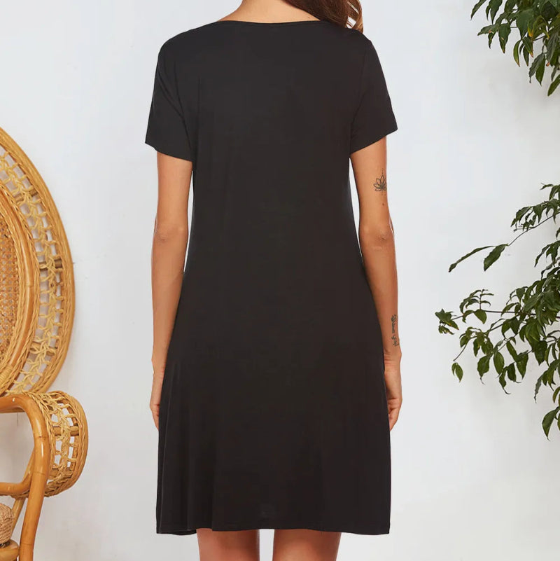 Short Sleeved Pocket Dress - runwayfashionista.com