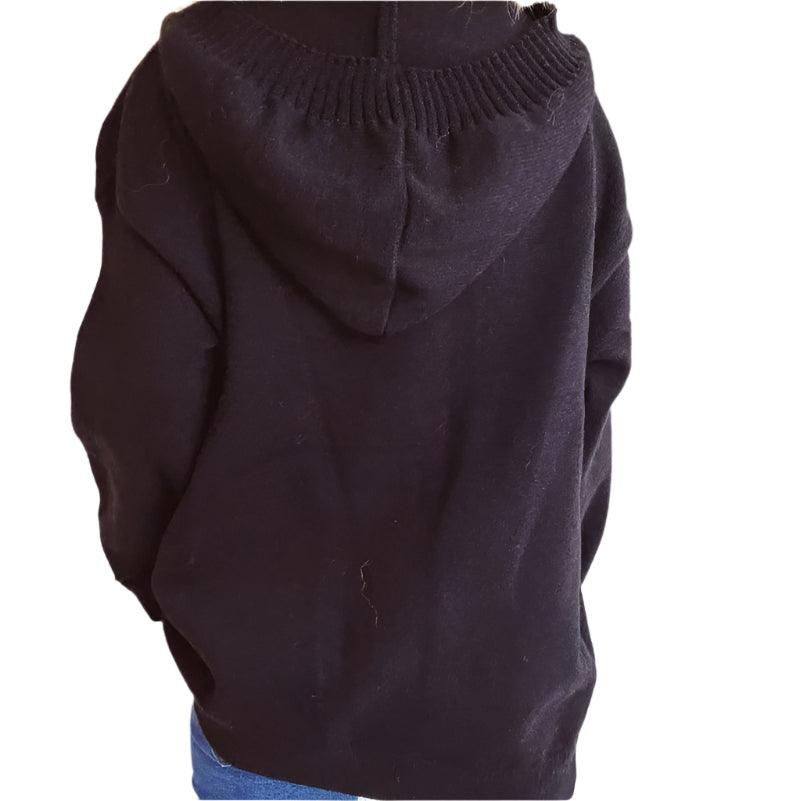V-neck knitted cardigan - runwayfashionista.com