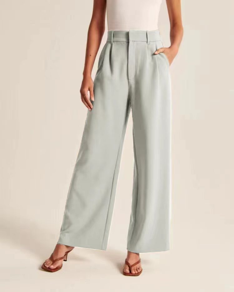 High waisted wide leg pants - runwayfashionista.com