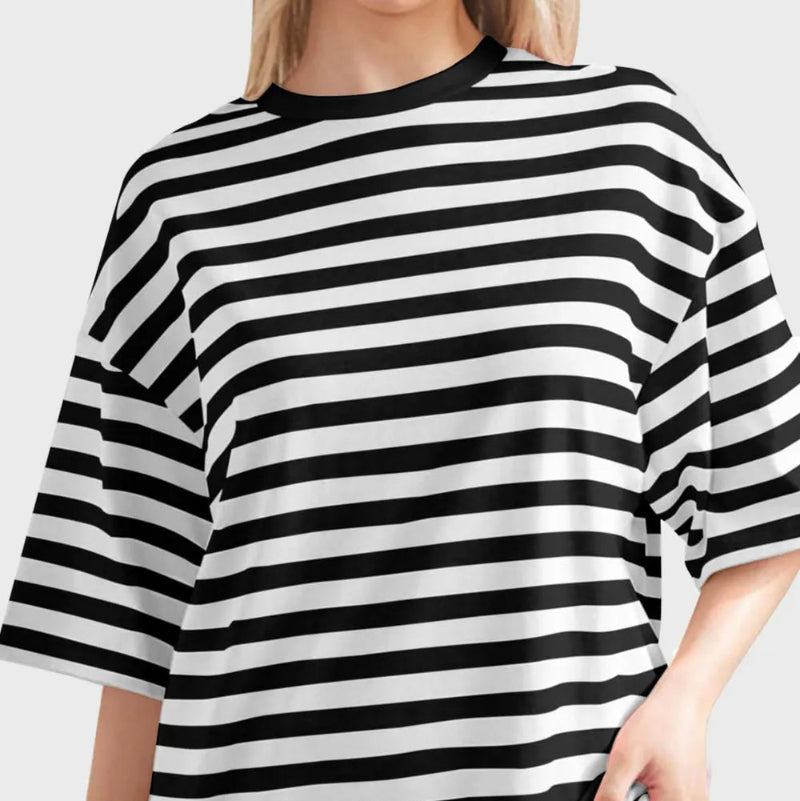 Casual Striped Quarter Sleeve T - Shirt - runwayfashionista.com