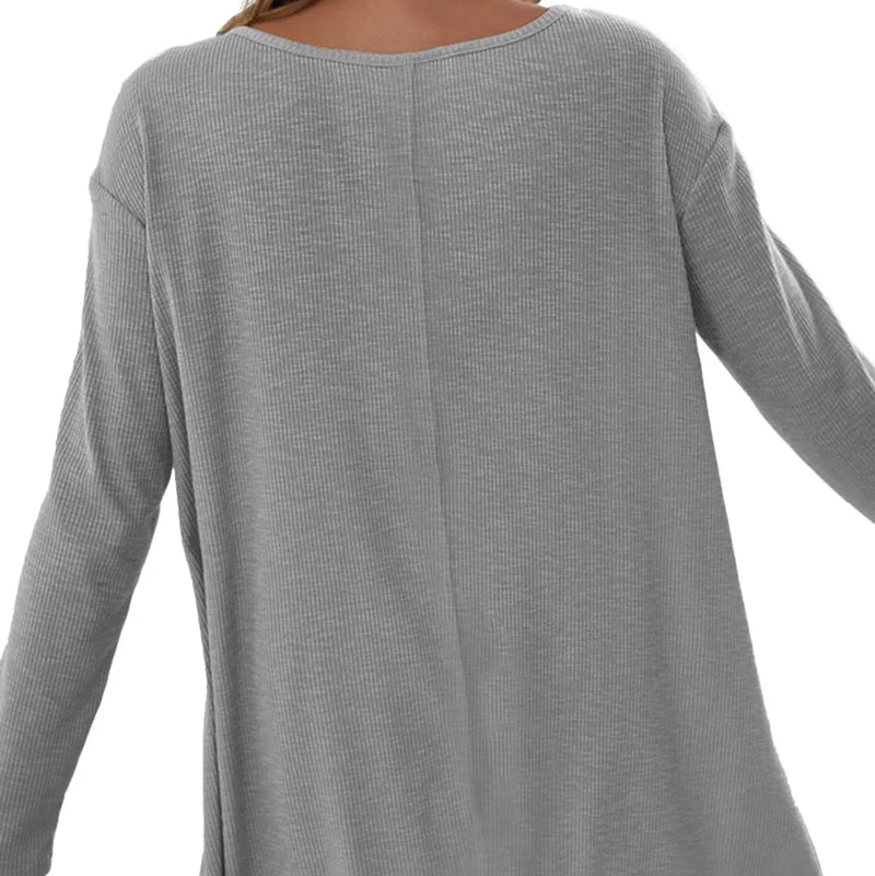 V-Neck Long Sleeve T-Shirt - runwayfashionista.com