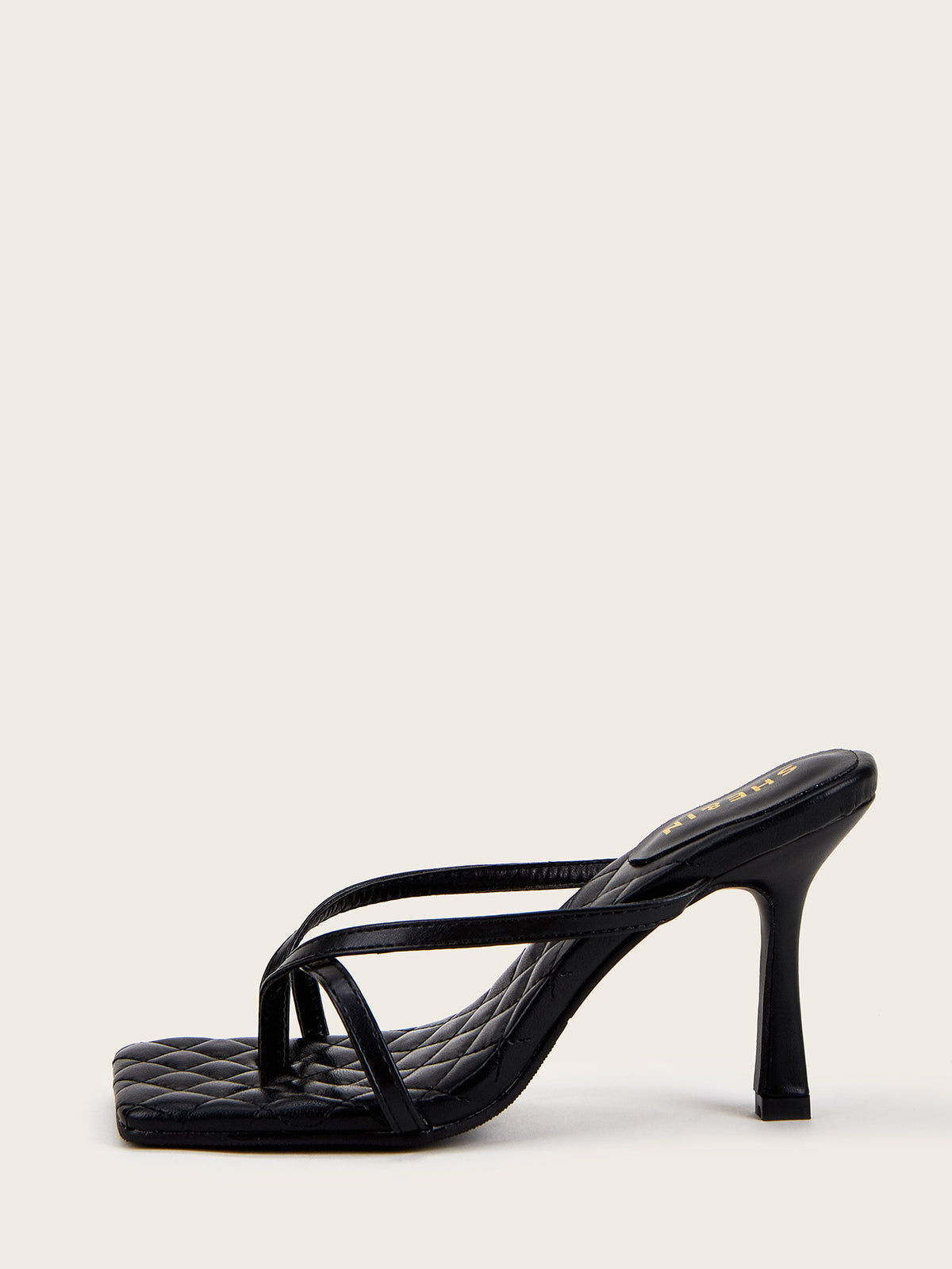 Plus Size Stiletto Heels - runwayfashionista.com