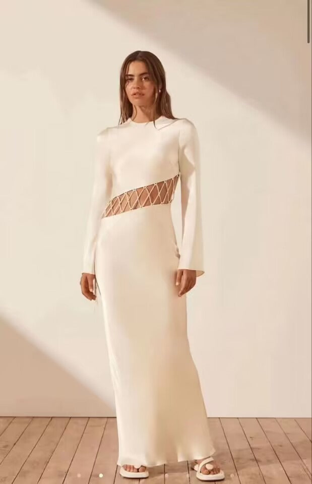 Elegant hip wrapped dress - runwayfashionista.com