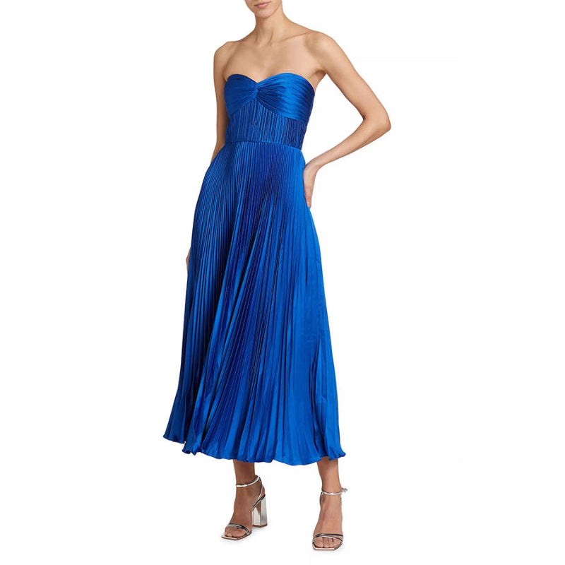 Satin mini dress, pleated dress, women's fashion, casual style, sleeveless dress