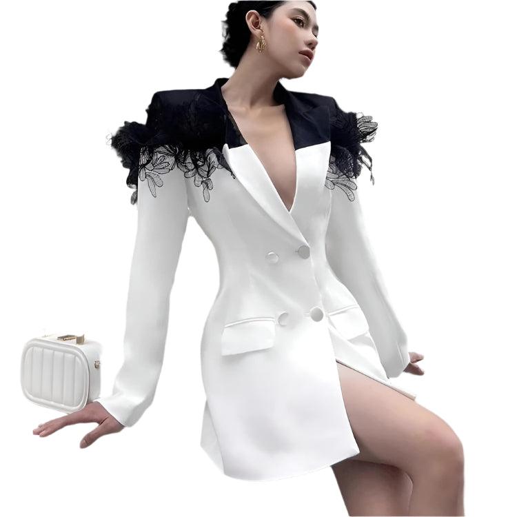 Long sleeve double breasted blazer -runwayfashionista.com