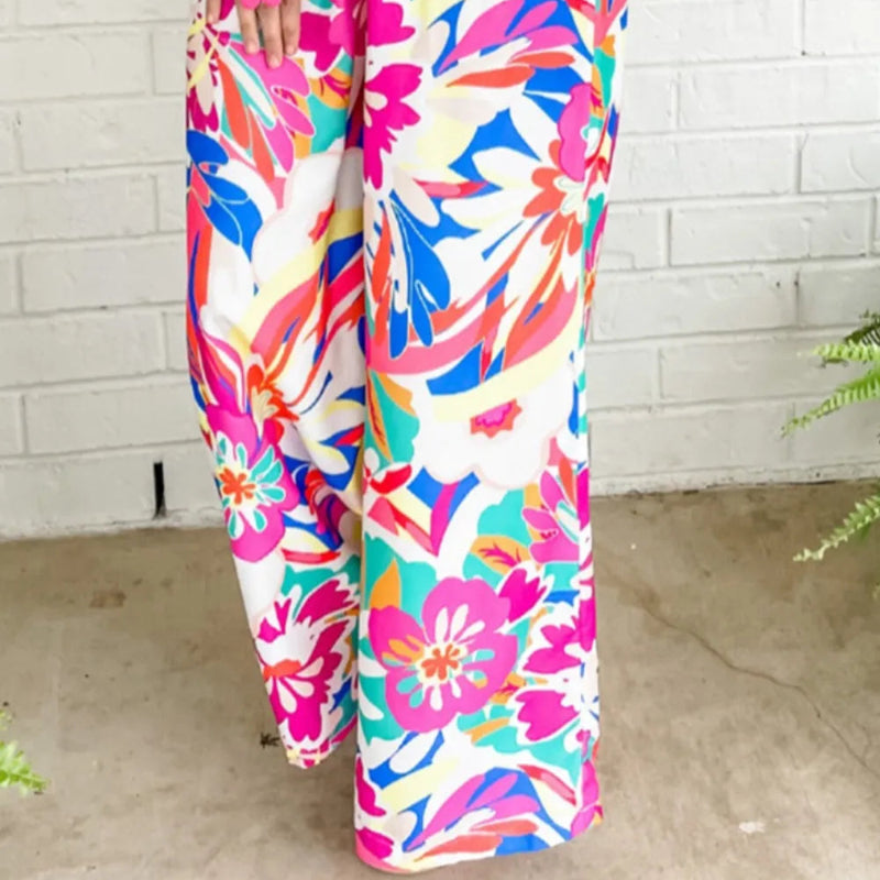 Printed Wide Leg Pants - runwayfashionista.com