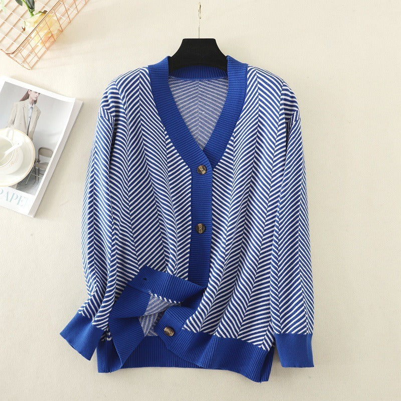 Love Heart Cardigan - runwayfashionista.com