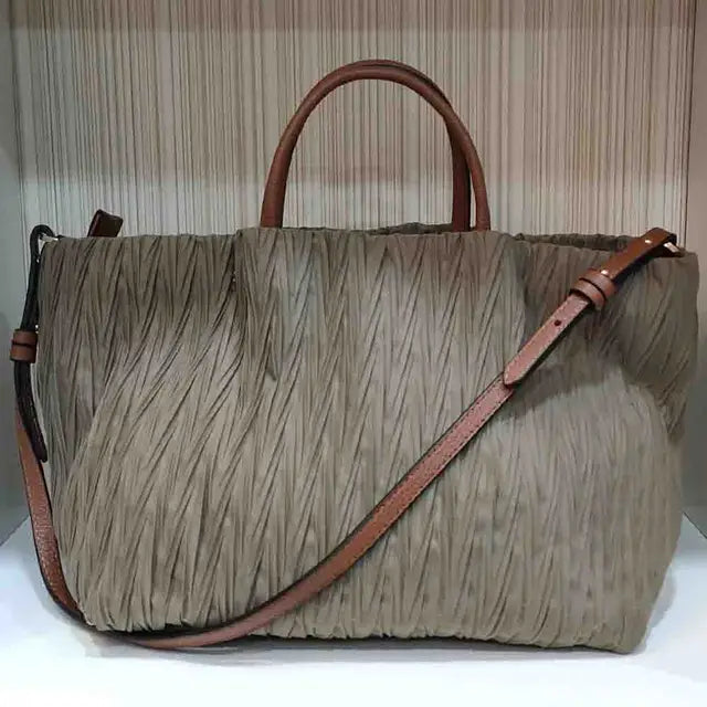The Essential Carryall: High Quality Large Tote Handbag