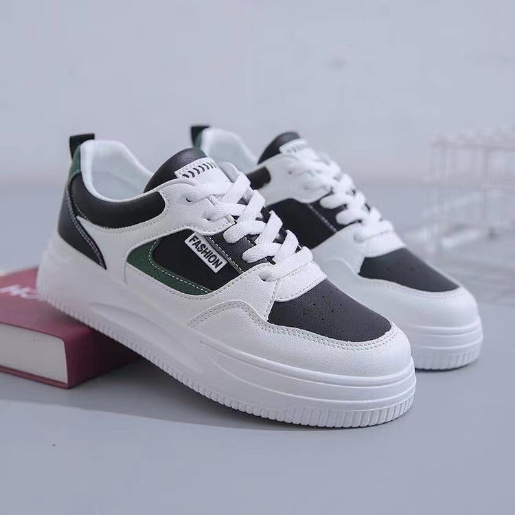 Trendy Basic Little White Sport Shoes - runwayfashionista.com