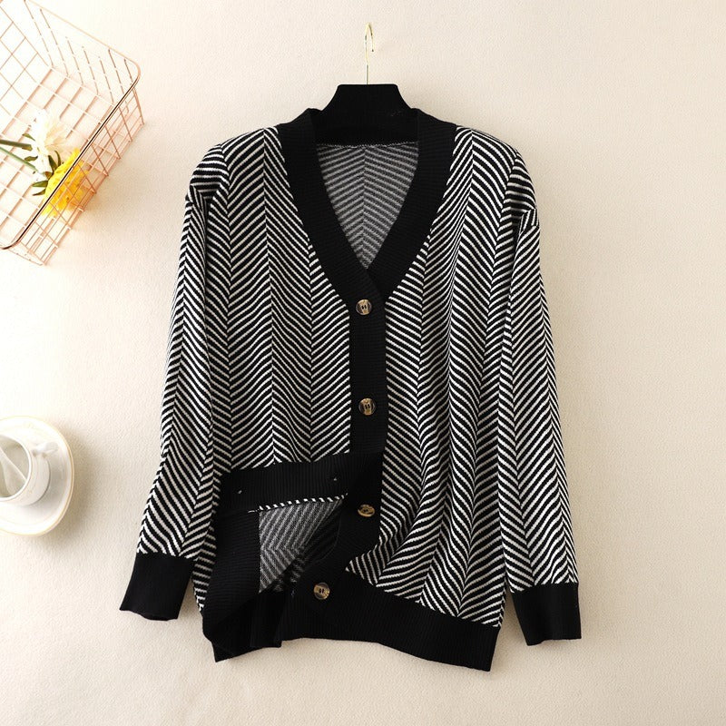 Love Heart Cardigan - runwayfashionista.com