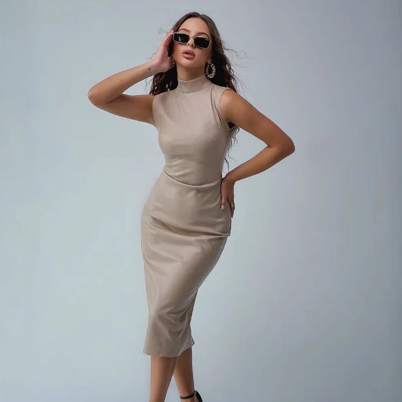 Edgy Sophistication: Sleeveless PU Leather Midi Dress