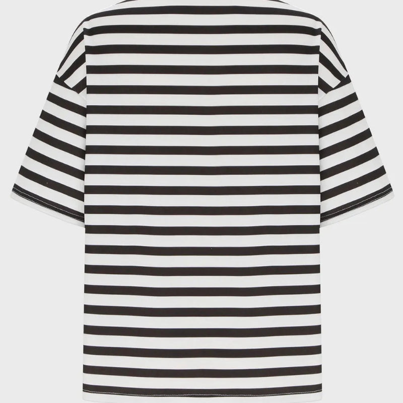 Casual Striped Quarter Sleeve T - Shirt - runwayfashionista.com