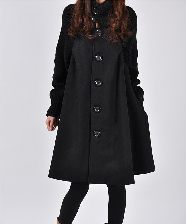 Mid Length Loose Fitting Woollen Coat - runwayfashionista.com