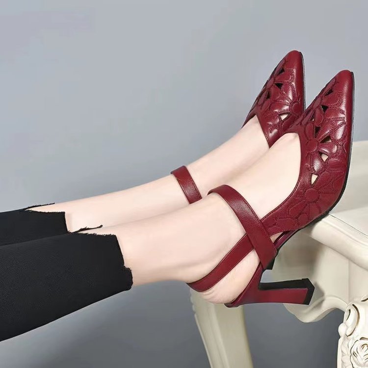 Step Out in Style: Pointed Hollow Sandals for a Bold Look