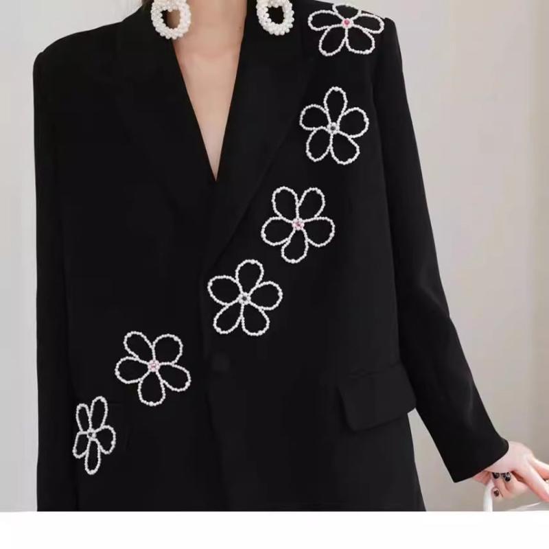 Retro Pearl Flower Jacket