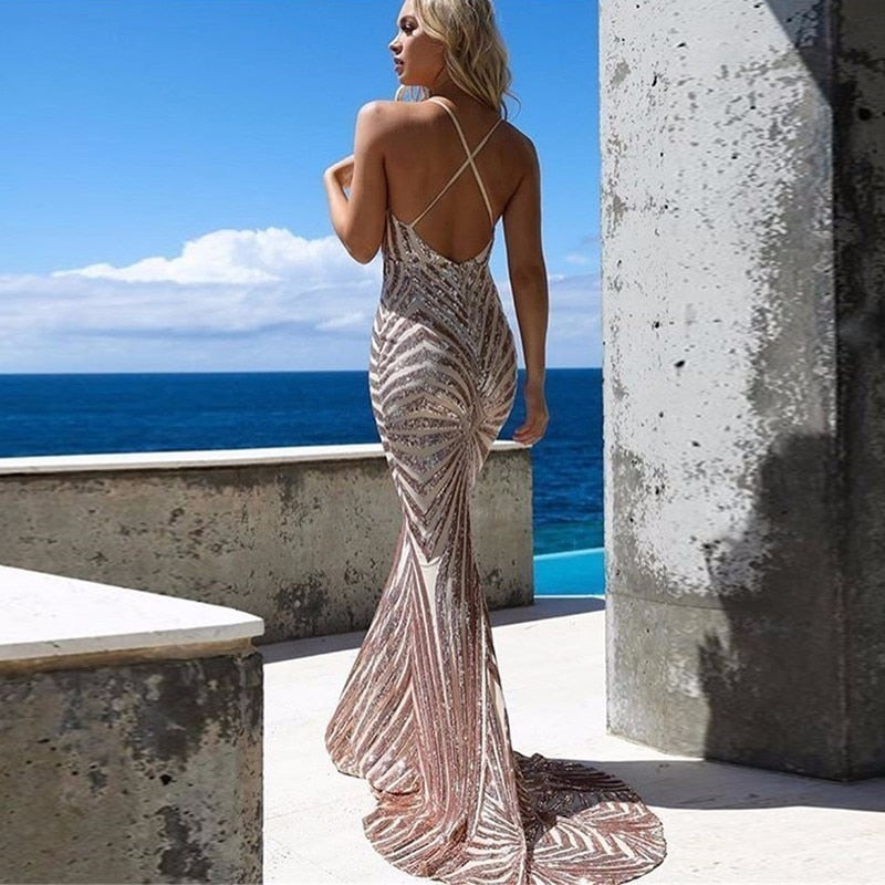 Elegant Deep V Neck Maxi Dresses - runwayfashionista.com