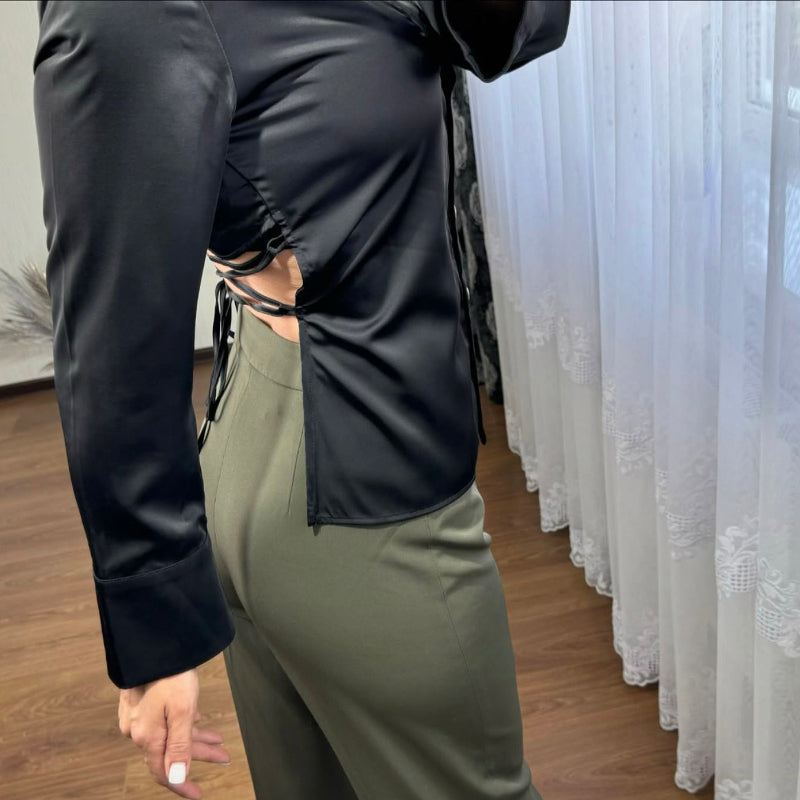 Black Satin-Finish Gold-Button Fitted Long-Sleeve Shirt