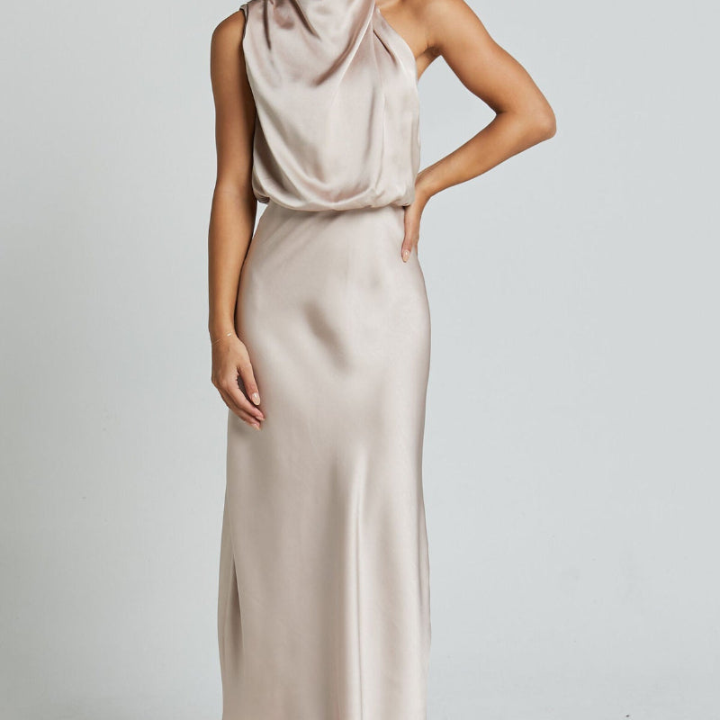 Sleek Sleeveless Summer Midi Dress - beige