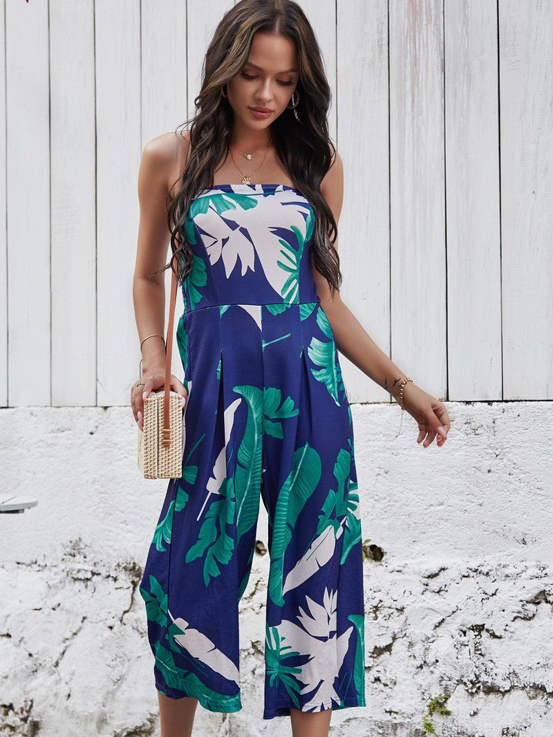 Chest Wrapped Digital Printed Jumpsuit - runwayfashionista.com