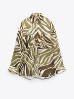 Casual Pocket Loose Lapel Shirt - runwayfashionista.com