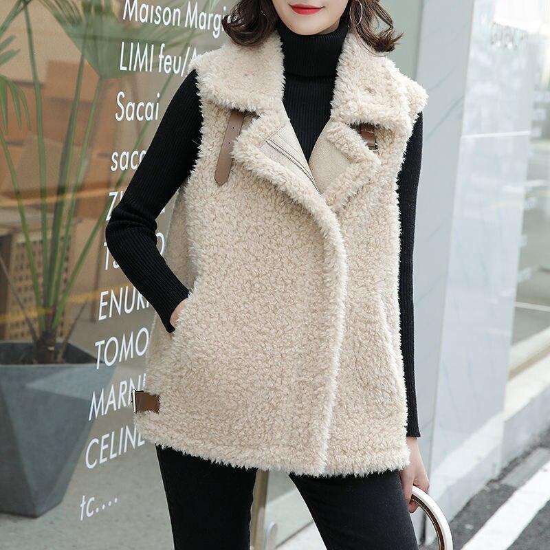 Loose Student Thickened Fur One Plush Vest - runwayfashionista.com