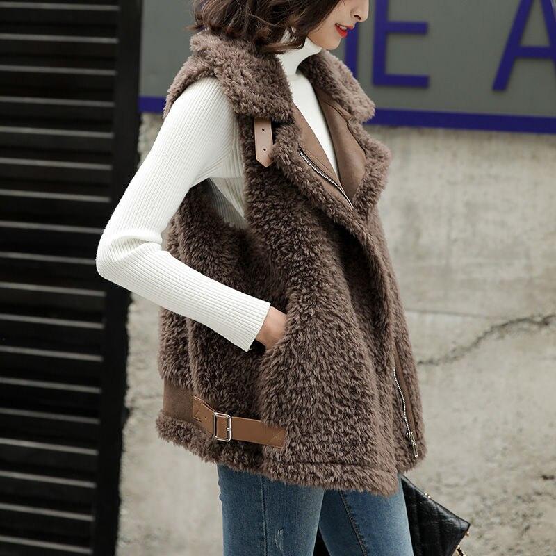 Loose Student Thickened Fur One Plush Vest - runwayfashionista.com