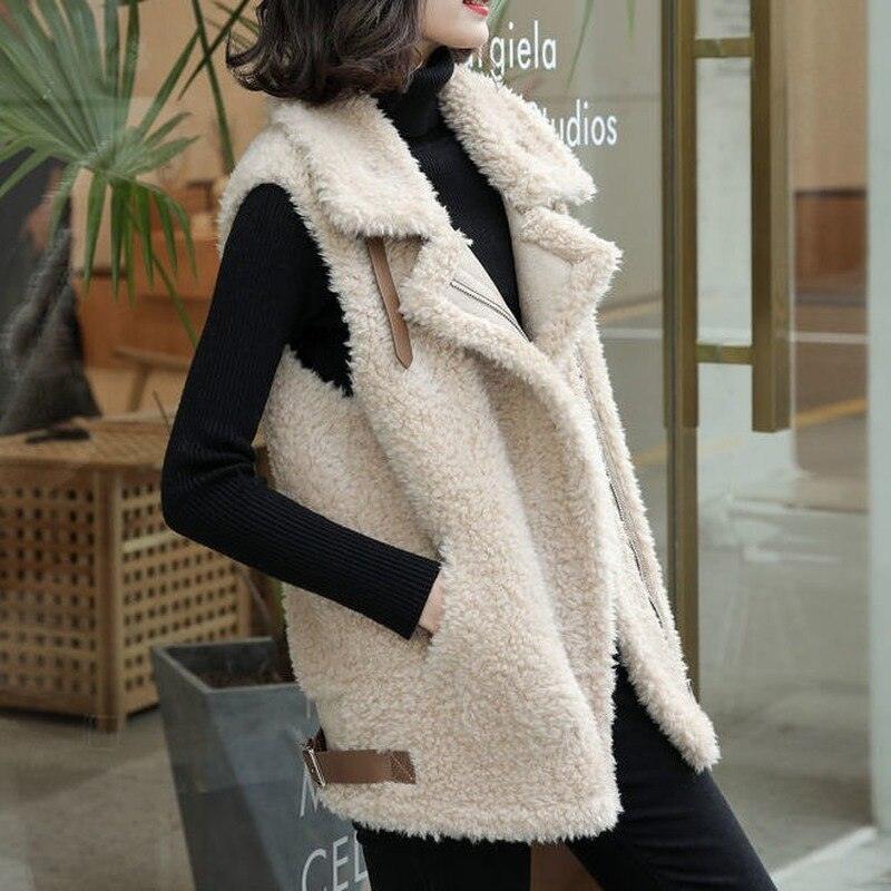 Loose Student Thickened Fur One Plush Vest - runwayfashionista.com