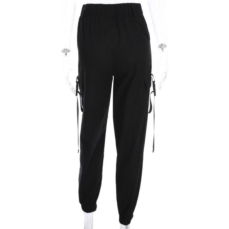 Black High Waist Cargo Pants - runwayfashionista.com