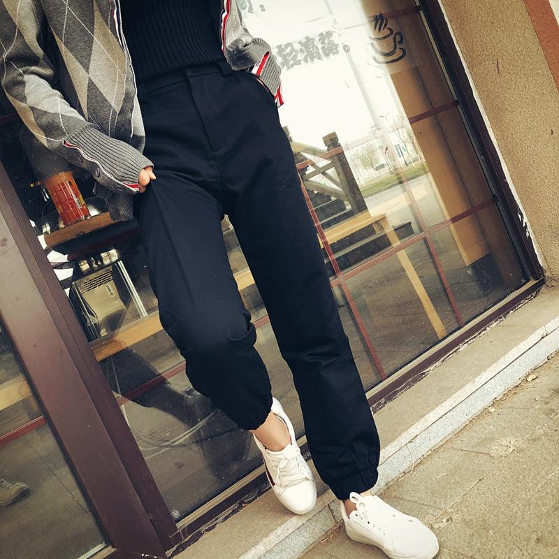 High Waist Ankle-Length Cargo Pants - runwayfashionista.com